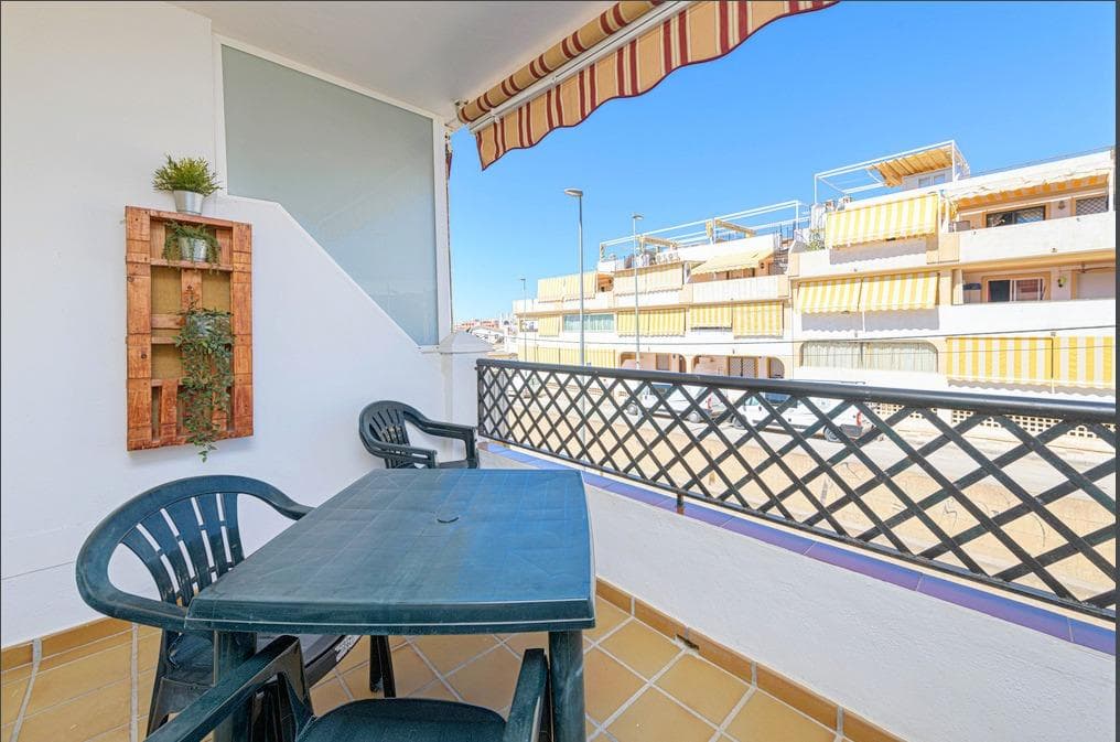 Tu hogar junto al mar en Torre de Benagalbón