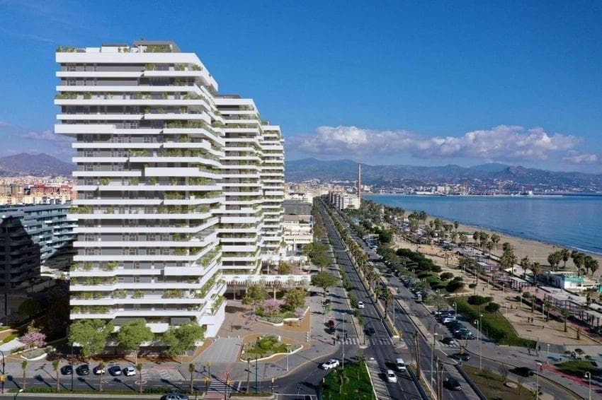EXCLUSIVO ALQUILER DE PISO CON 4 HABITACIONES EN MALAGA TOWER VISION 2025