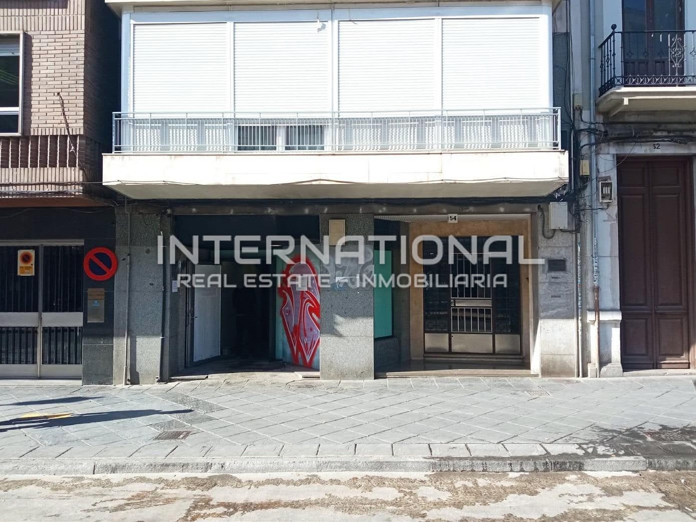 Commercial premises in the center, near El Corte Inglés