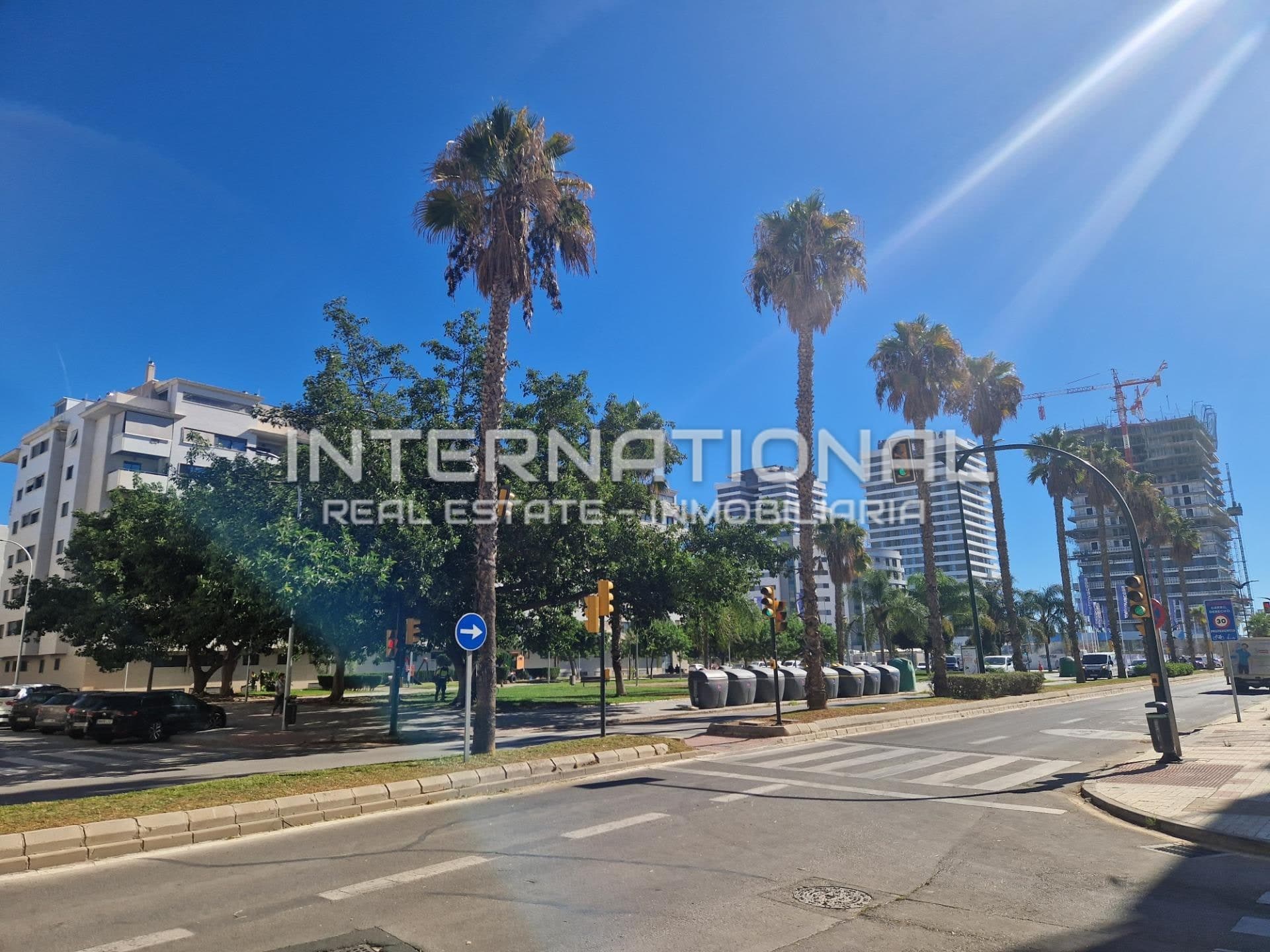 Spacious parking space for sale next to Paseo Marítimo Antonio Banderas