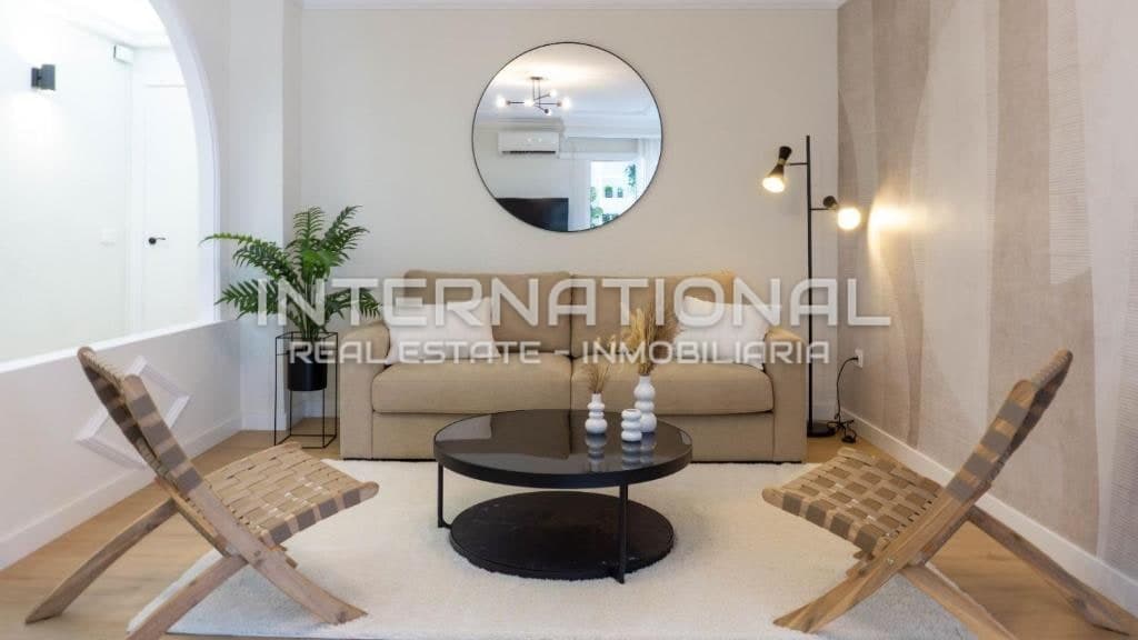 Refurbished apartment with tourist license | Carretera de Cádiz