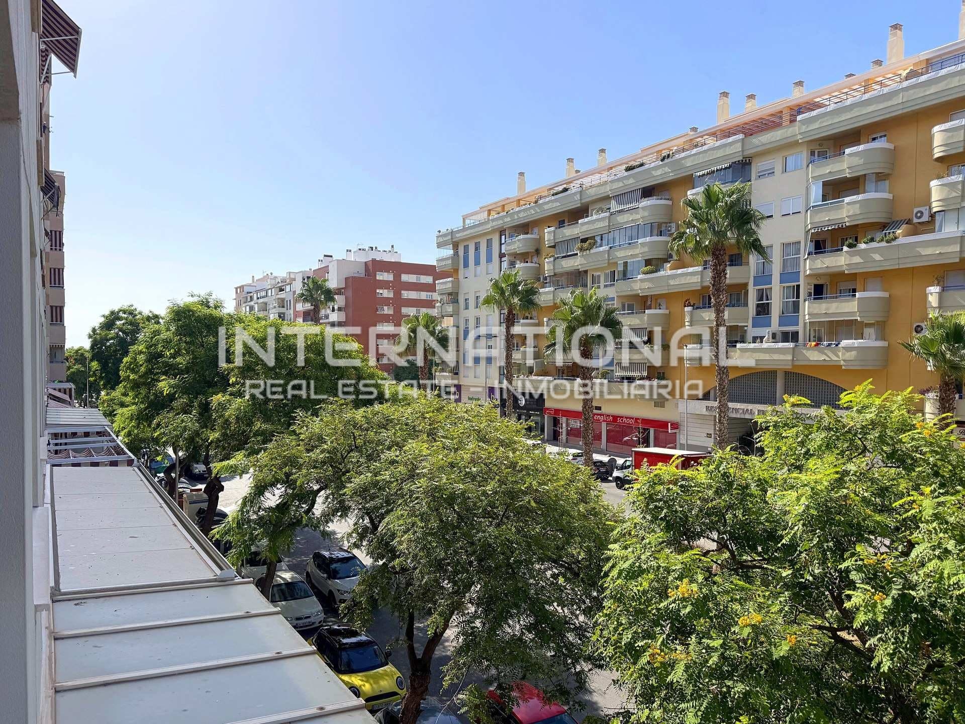 Exclusive apartment on Avenida Imperio Argentina