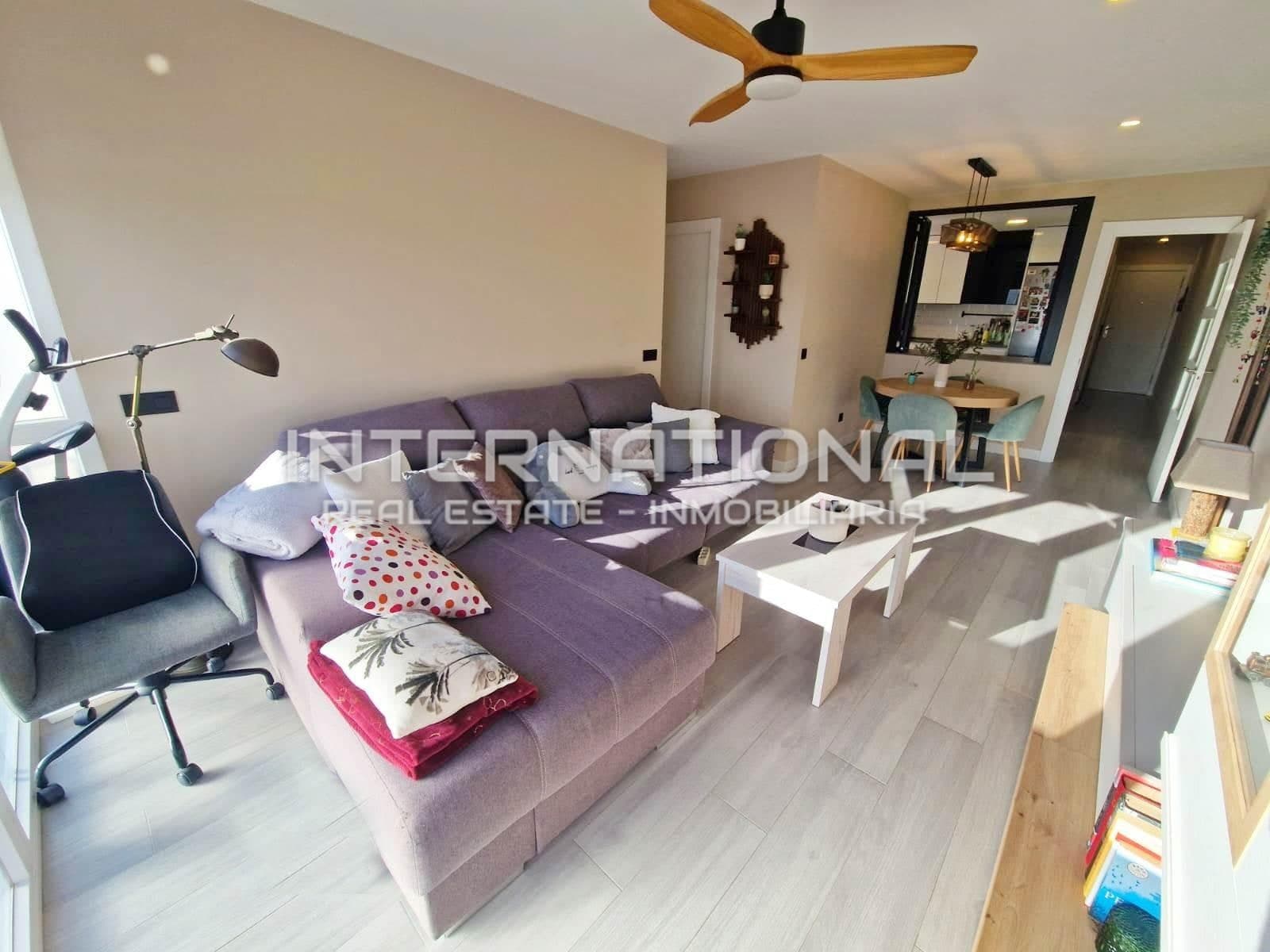 Elegant recently renovated apartment with premium finishes and clear views