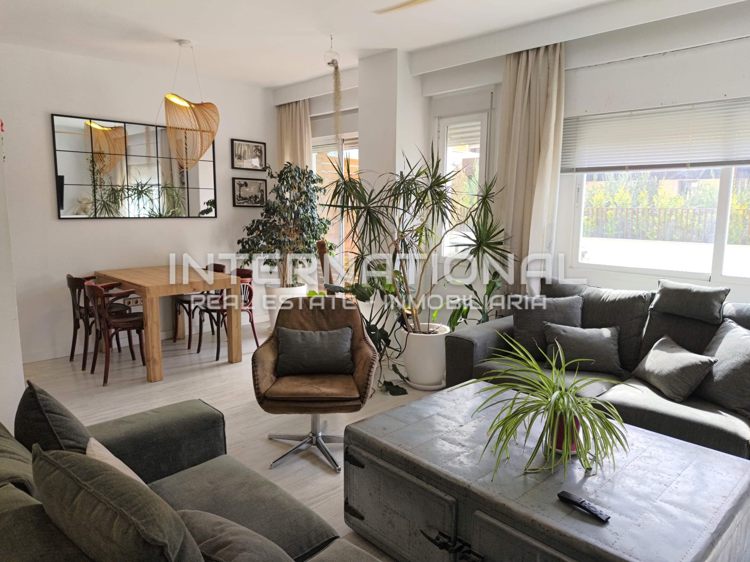 Exclusive 2-bedroom apartment in Plaza de la Merced, historic centre Málaga
