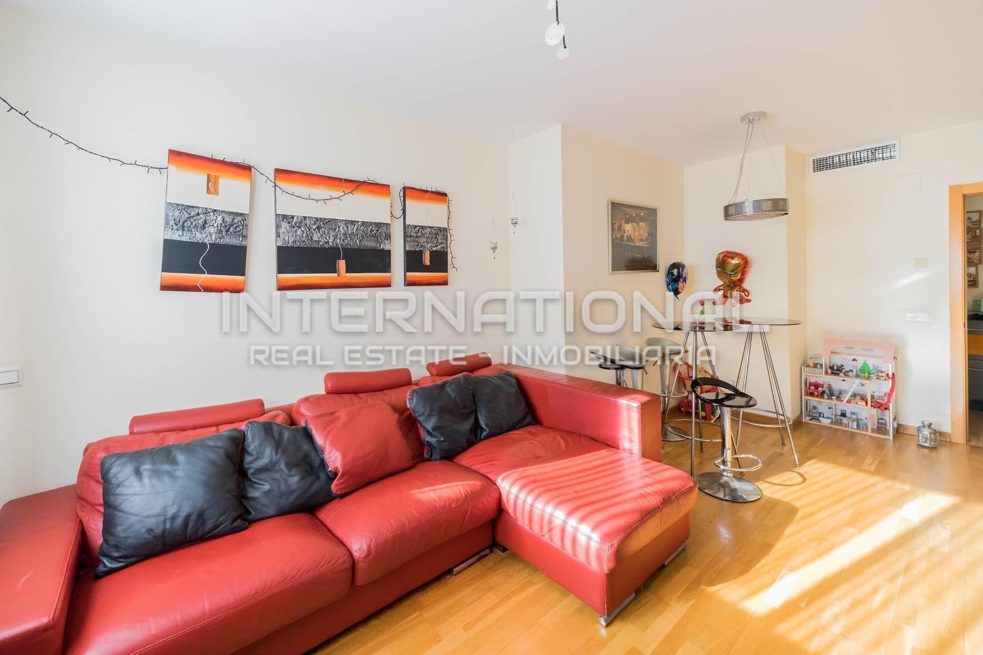 Exclusive apartment in Parque Litoral, Málaga