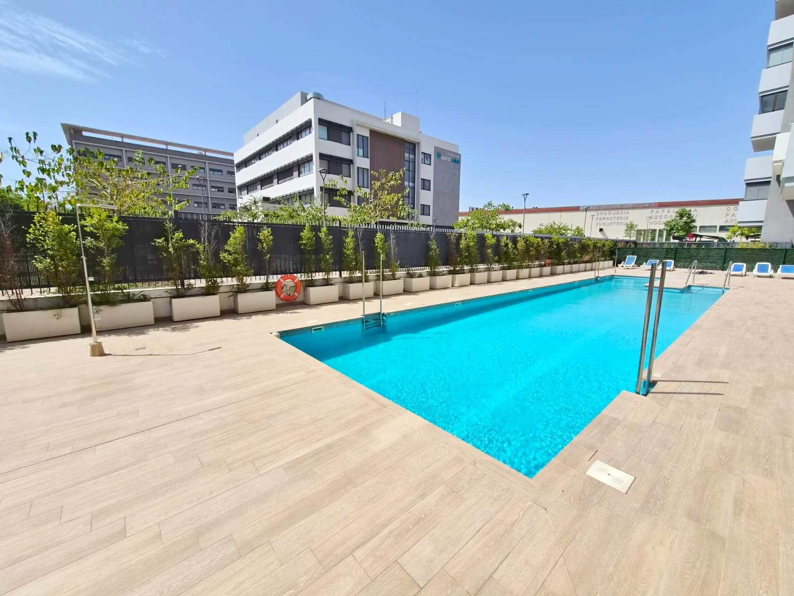 Exclusivo piso Passivhaus de 2023 con terraza, garaje, trastero y piscina en Parque Litoral